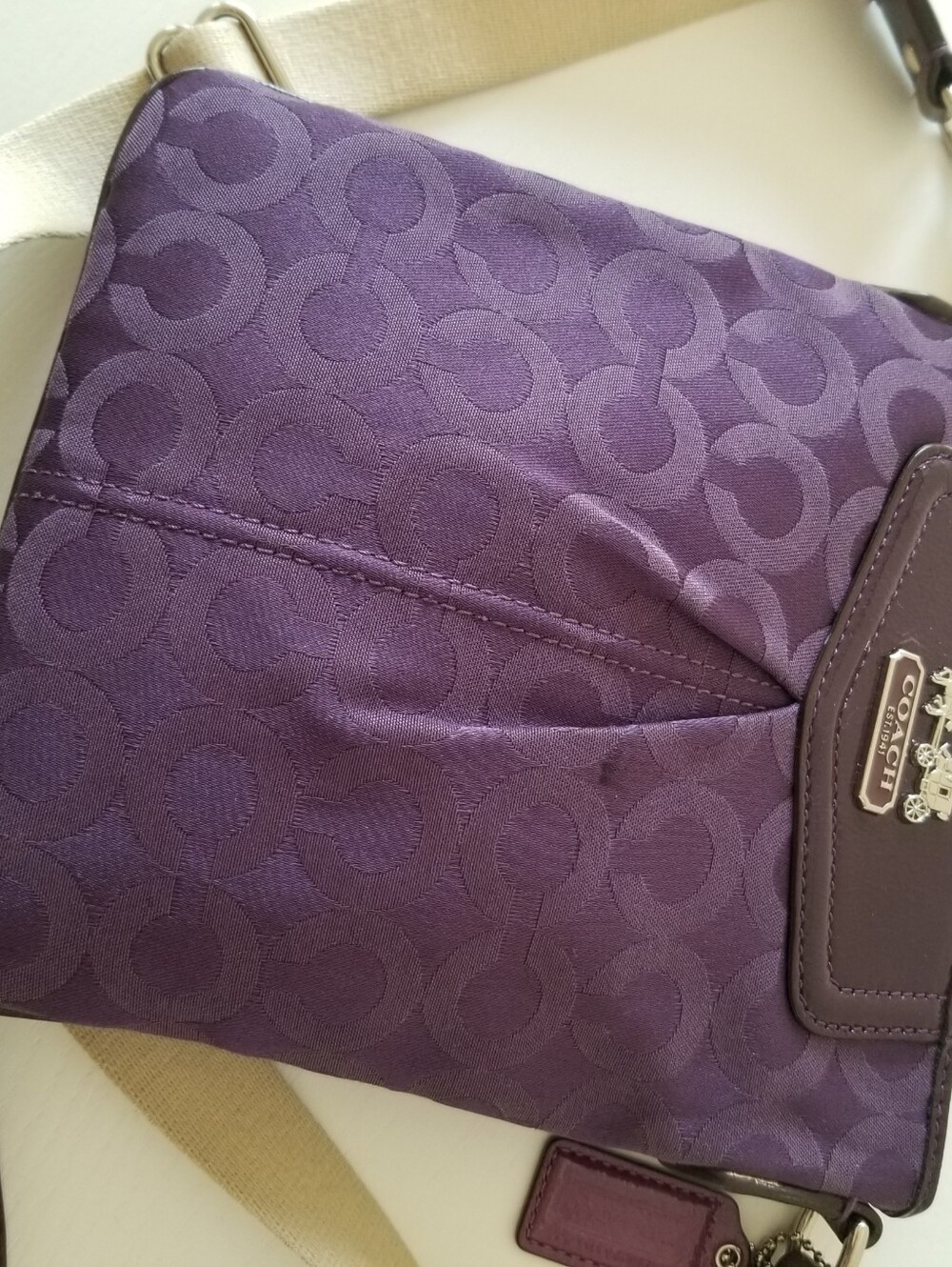 Coach Crossbody Bag - Picture 10 of 15